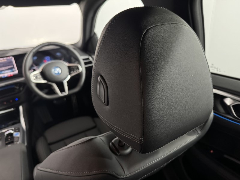 Used BMW i4 2025 for sale - 77186436: Photo 38