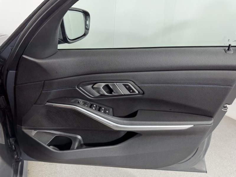 Used BMW 3 Series 2023 for sale - 77975612: Photo 28