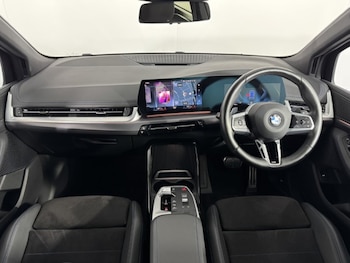 Used BMW 2 Series 2022 for sale - 77602046: Photo