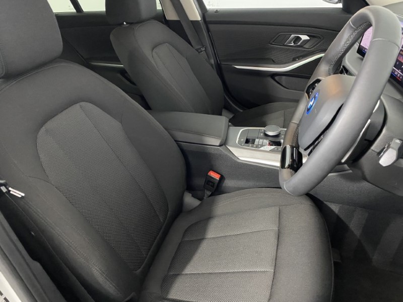 Used BMW 3 Series 2025 for sale - 76981654: Photo 11