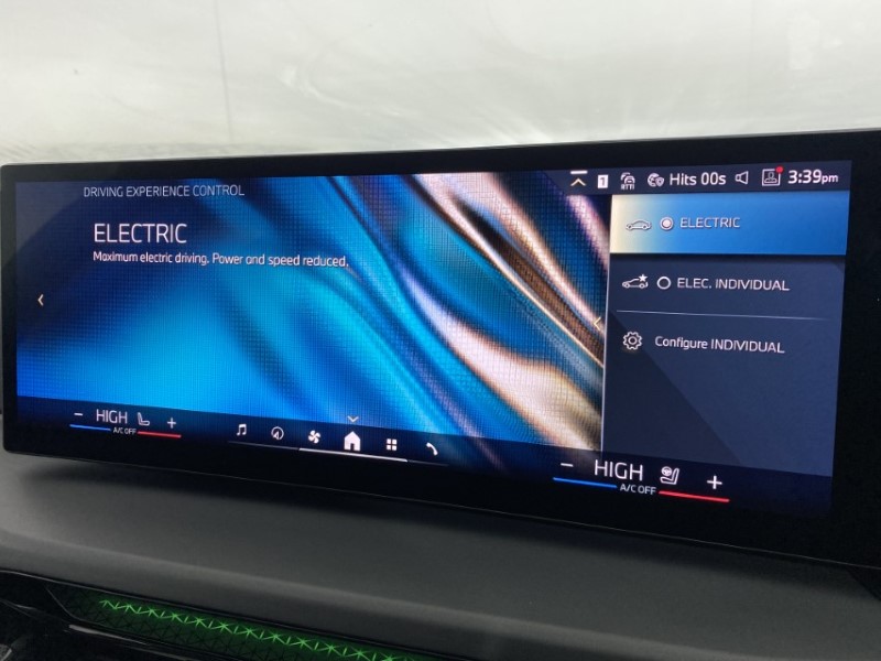 Used BMW 3 Series 2025 for sale - 76981654: Photo 32