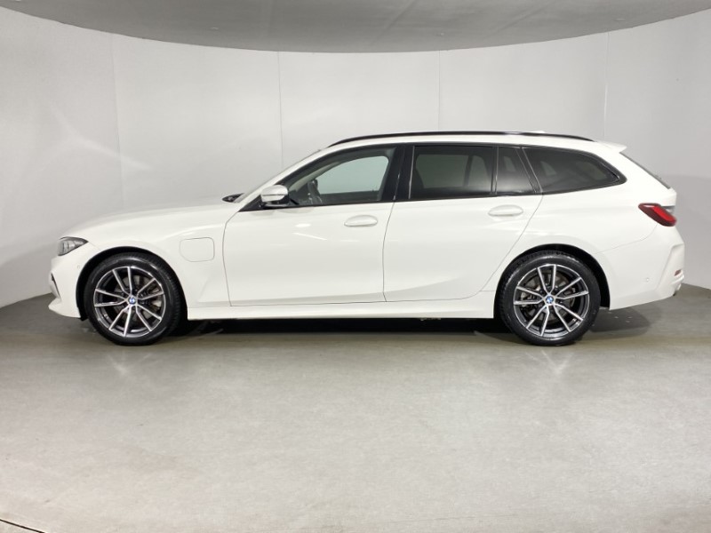 Used BMW 3 Series 2025 for sale - 76981654: Photo 54