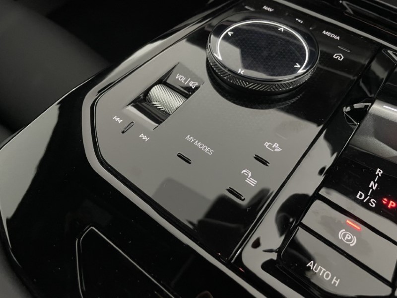 Used BMW 5 Series 2025 for sale - 76981113: Photo 22