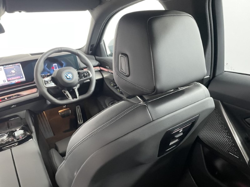 Used BMW 5 Series 2025 for sale - 76981113: Photo 38