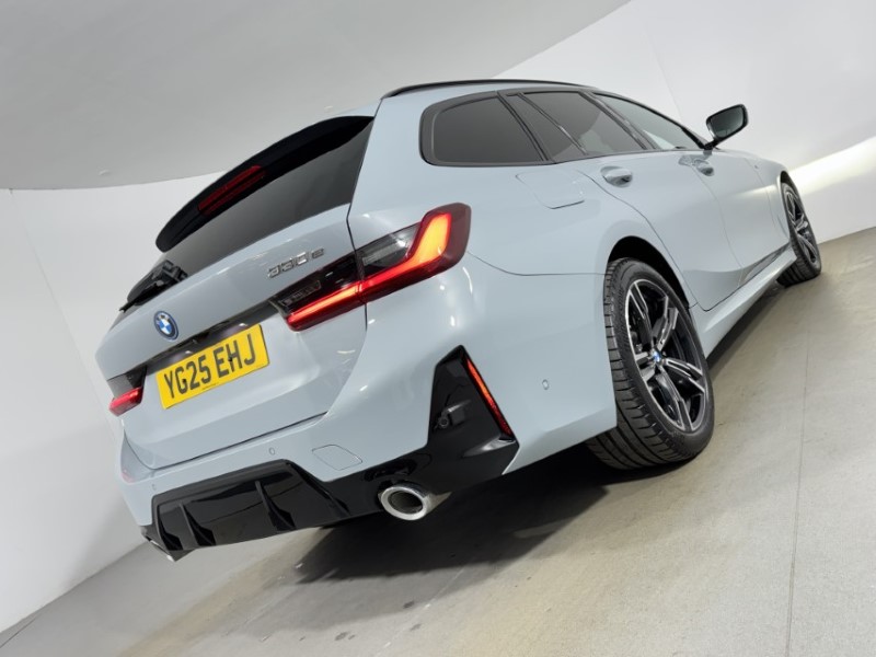 Used BMW 3 Series 2025 for sale - 77662106: Photo 40