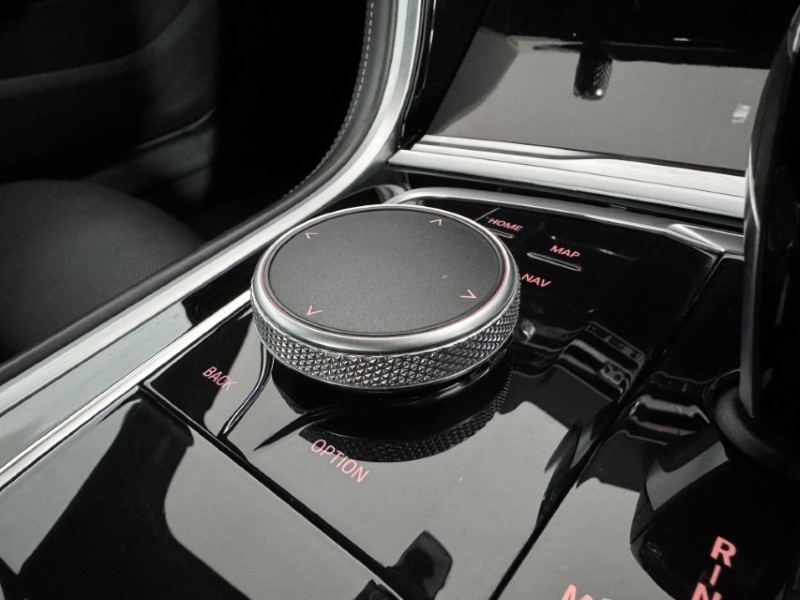 Used BMW 8 Series 2019 for sale - 77087678: Photo 35