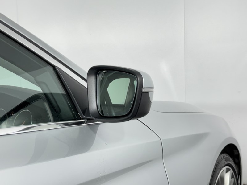 Used BMW 5 Series 2017 for sale - 77504451: Photo 45