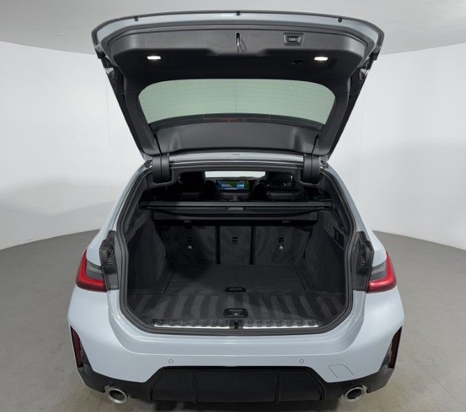 Used BMW 3 Series 2024 for sale - 78199104: Photo 13