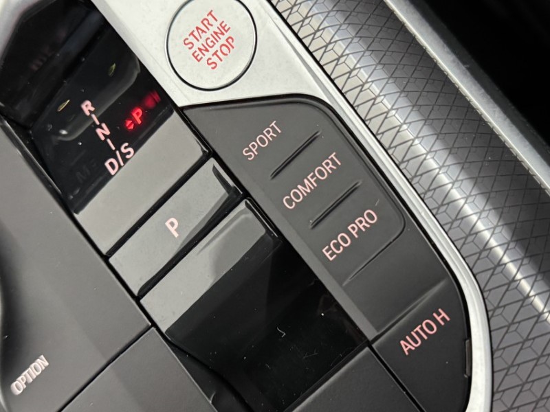 Used BMW 3 Series 2024 for sale - 78199104: Photo 27