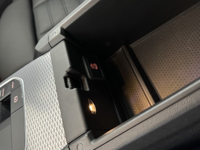 Used BMW 3 Series 2024 for sale - 78199104: Photo 32