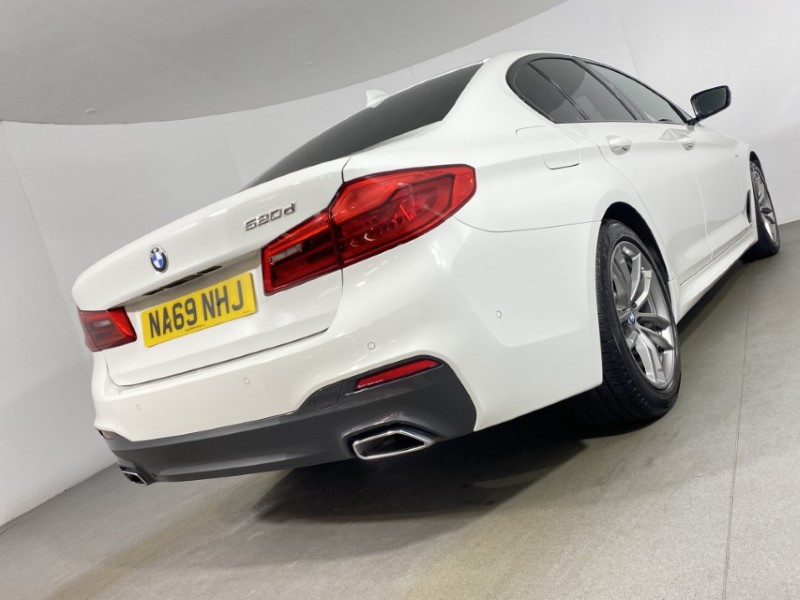 Used BMW 5 Series 2019 for sale - 77135829: Photo 40