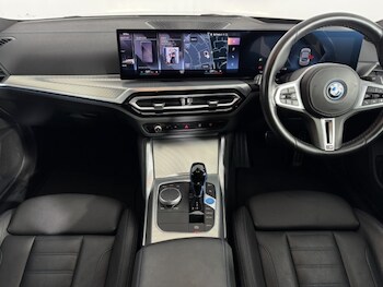 Used BMW i4 2022 for sale - 77504450: Photo