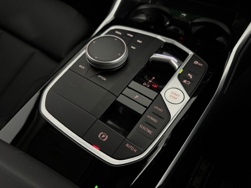 Used BMW 3 Series 2023 for sale - 77602068: Photo 10