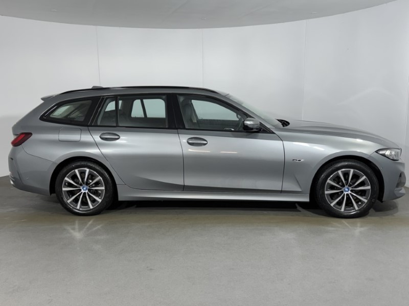 Used BMW 3 Series 2023 for sale - 77602068: Photo 3