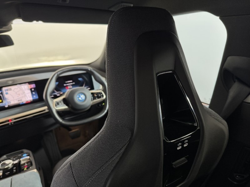 Used BMW iX 2022 for sale - 77323549: Photo 31