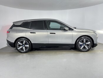 Used BMW iX 2022 for sale - 77323549: Photo