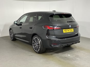 Used BMW 2 Series 2024 for sale - 76981908: Photo