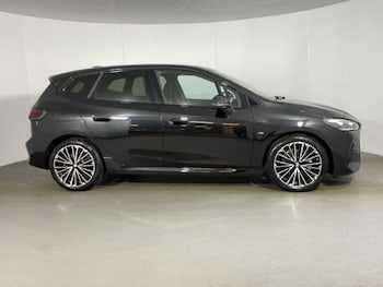 Used BMW 2 Series 2024 for sale - 76981908: Photo