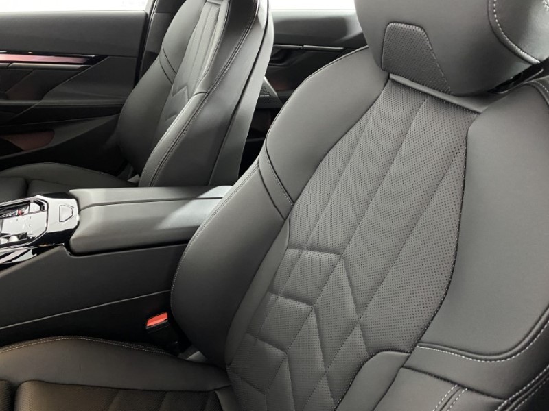 Used BMW i5 2025 for sale - 76981063: Photo 32