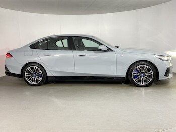 Used BMW i5 2025 for sale - 76981063: Photo