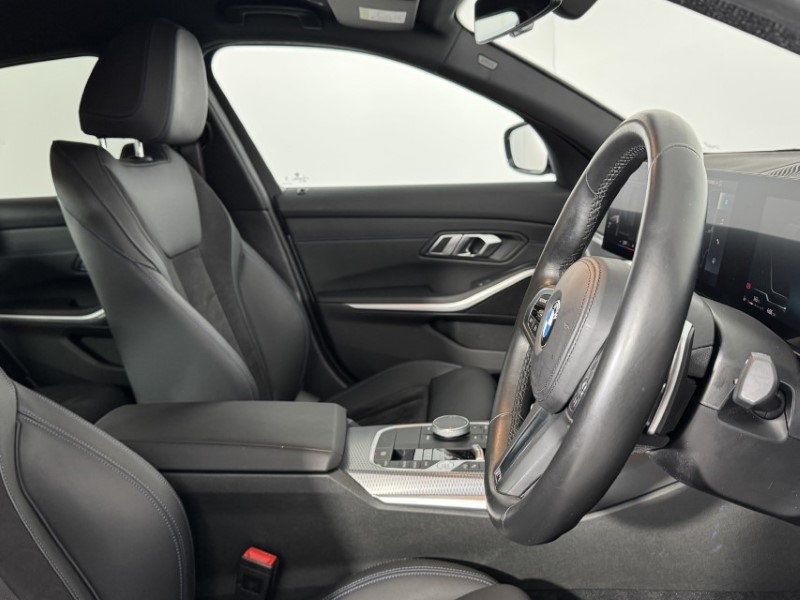 Used BMW 3 Series 2023 for sale - 77997043: Photo 11