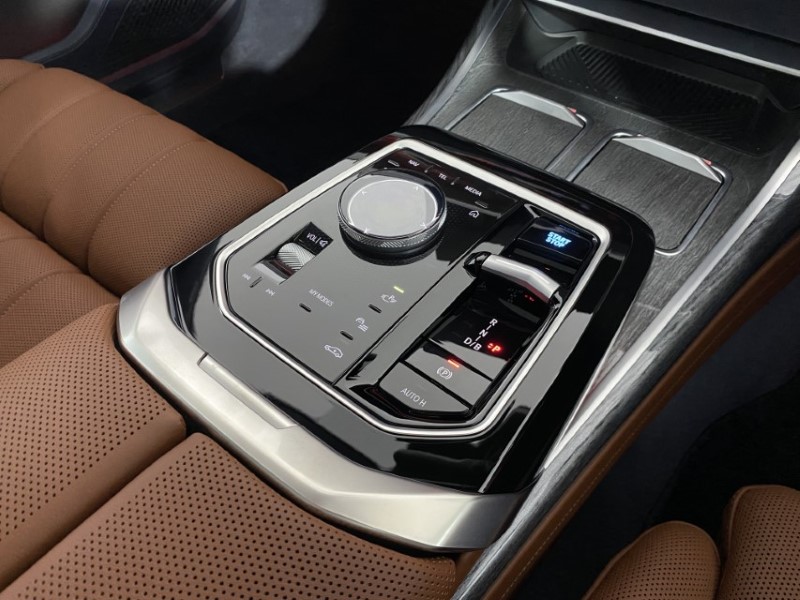 Used BMW i7 2025 for sale - 76981581: Photo 10