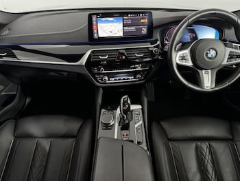 Used BMW 5 Series 2022 for sale - 77336046: Photo