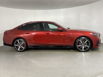 Used BMW 5 Series 2024 for sale - 76981601: Photo