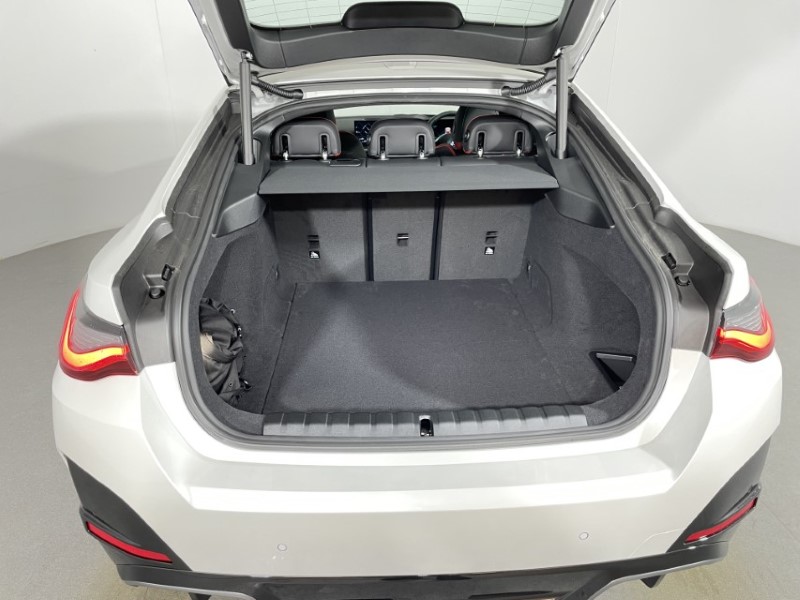 Used BMW i4 2025 for sale - 77877770: Photo 13