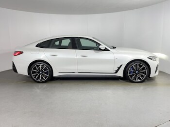 Used BMW i4 2025 for sale - 77877770: Photo