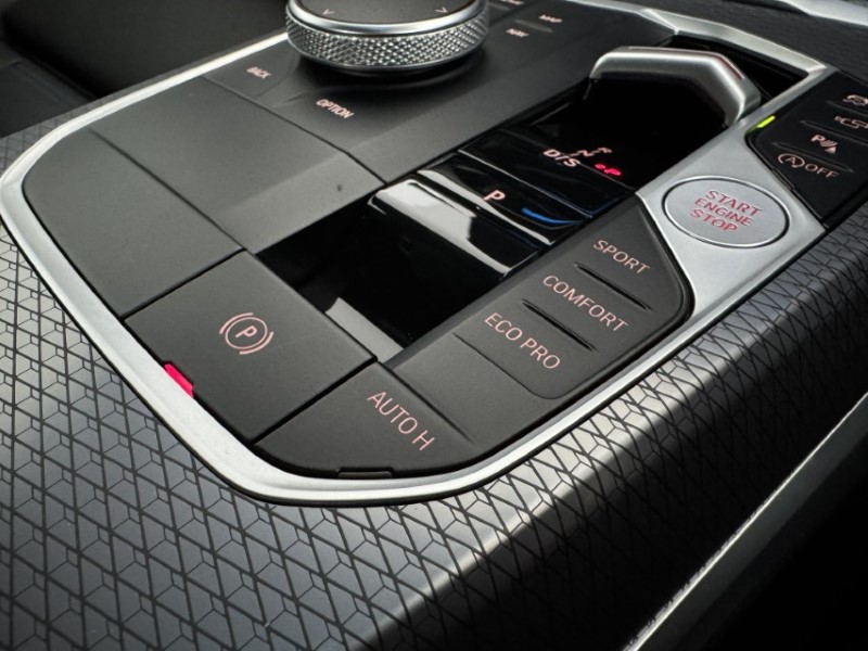 Used BMW 3 Series 2025 for sale - 77001339: Photo 37