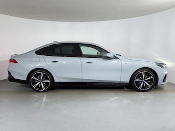 Used BMW i5 2023 for sale - 79208622: Photo