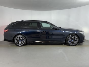 Used BMW i5 2025 for sale - 77061369: Photo