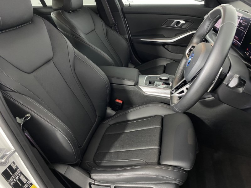 Used BMW 3 Series 2025 for sale - 76980929: Photo 11