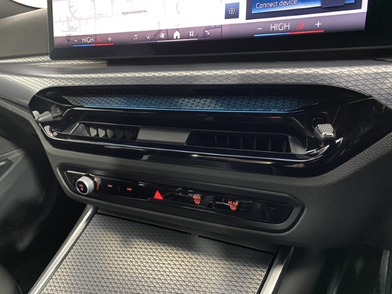 Used BMW 3 Series 2025 for sale - 76980929: Photo 29