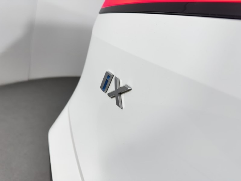 Used BMW iX 2022 for sale - 77077075: Photo 38