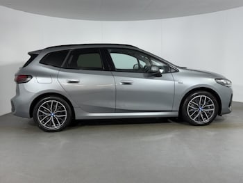 Used BMW 2 Series 2023 for sale - 78266822: Photo