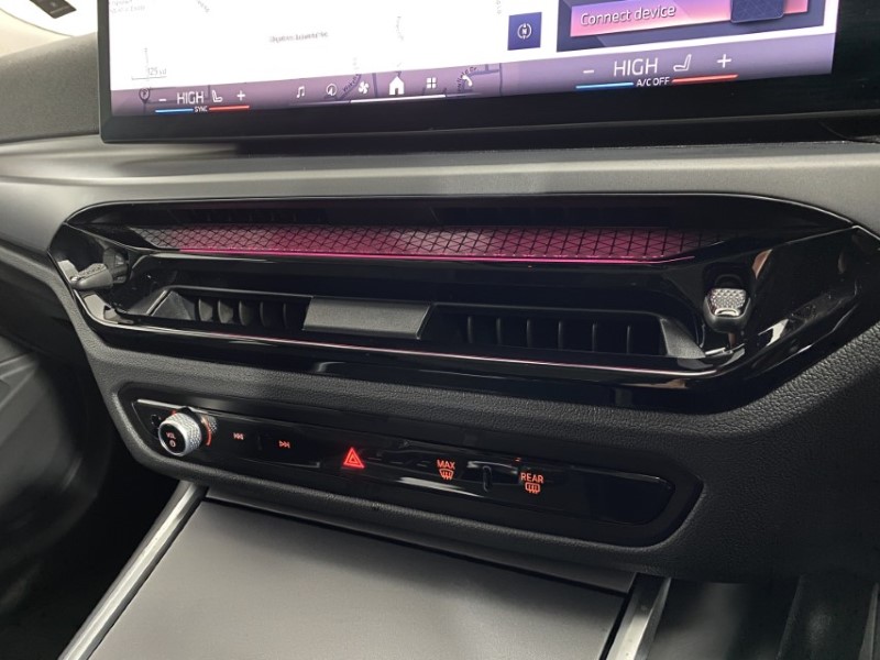 Used BMW 3 Series 2025 for sale - 76982271: Photo 32