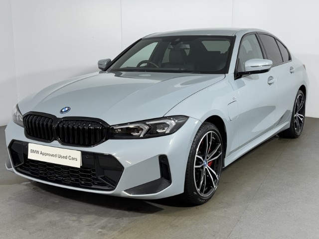 Used BMW 3 Series 2023 for sale - 77519402: Photo 38