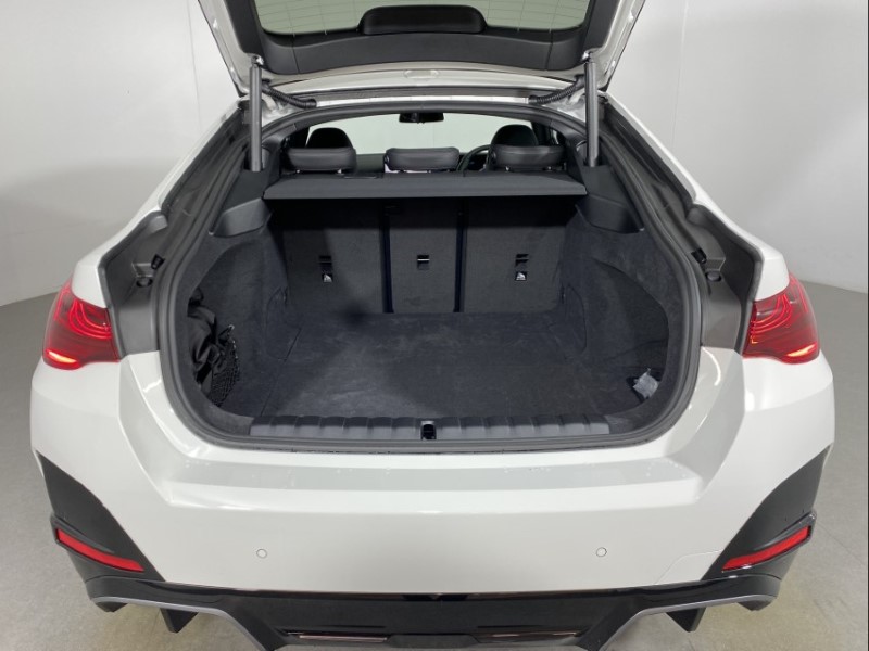 Used BMW i4 2025 for sale - 77339601: Photo 13