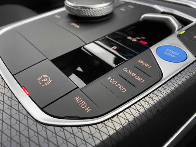 Used BMW i4 2025 for sale - 77339601: Photo 33