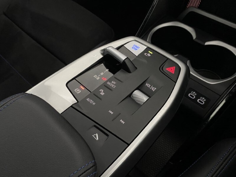 Used BMW iX1 2025 for sale - 77001453: Photo 10