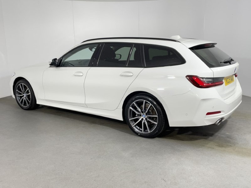 Used BMW 3 Series 2025 for sale - 76980928: Photo 2