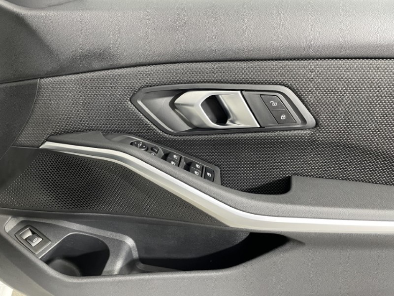 Used BMW 3 Series 2025 for sale - 76980928: Photo 40