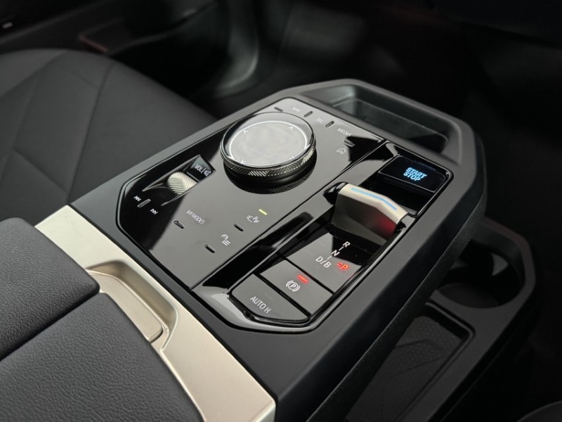 Used BMW iX 2022 for sale - 77665218: Photo 10