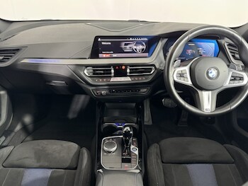 Used BMW 1 Series 2023 for sale - 78226308: Photo