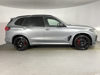 Used BMW X5 M 2024 for sale - 76982058: Photo