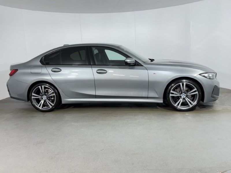 Used BMW 3 Series 2024 for sale - 77274378: Photo 3