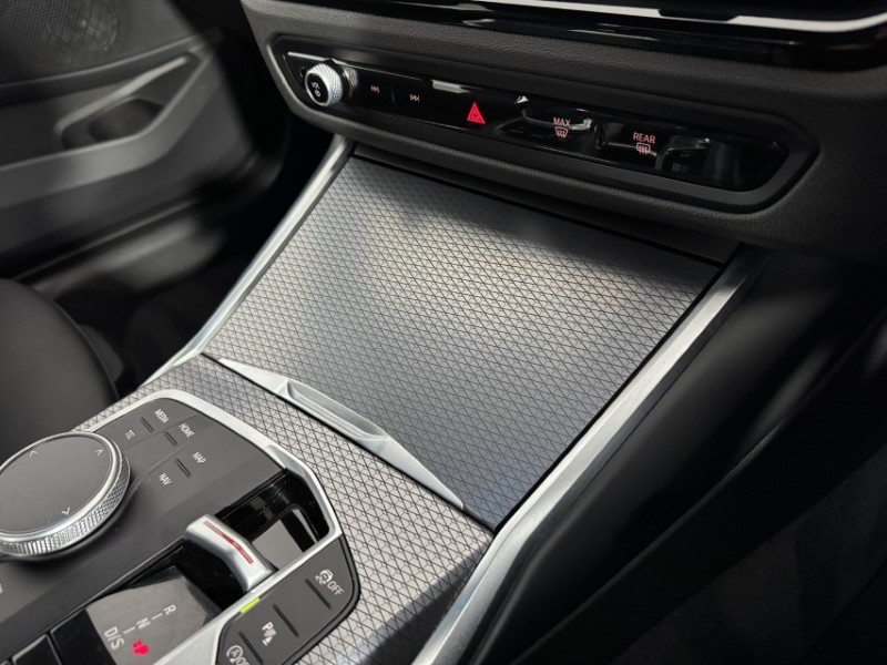 Used BMW 3 Series 2024 for sale - 77274378: Photo 31