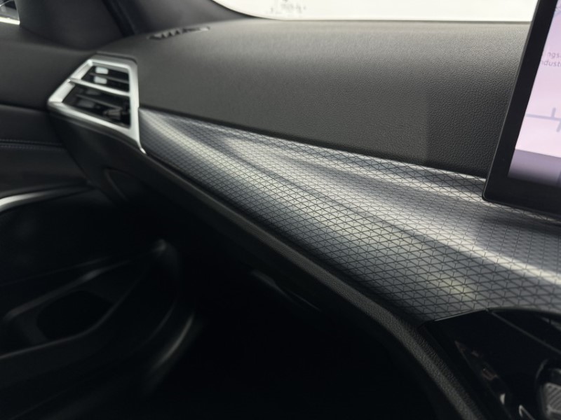 Used BMW 3 Series 2025 for sale - 77071168: Photo 19